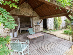 Quaint Holiday Home in Loire France with Garden